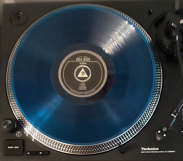 Zola Jesus – Arkhon