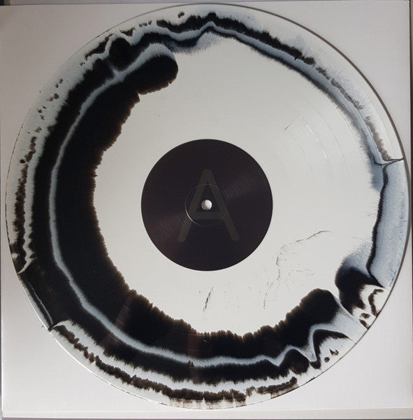 Idles – Ultra Mono