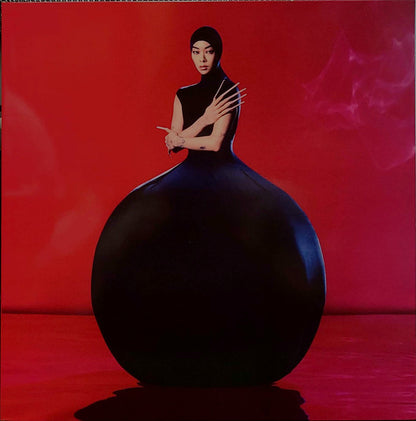 Rina Sawayama – Hold The Girl